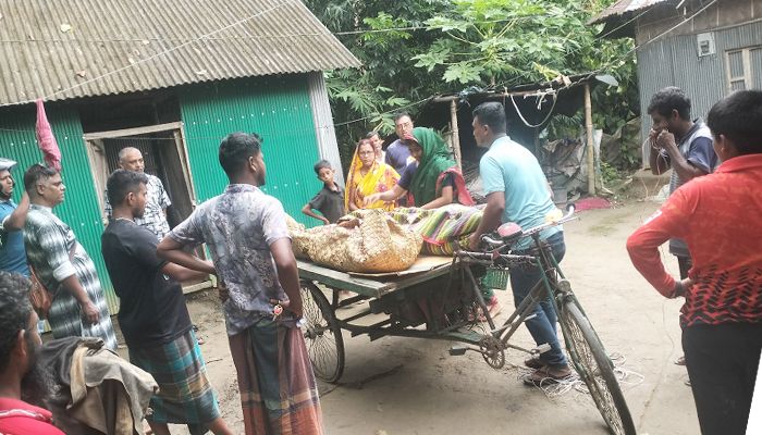 বুড়িচংয়ে অভাব ও ঋণের চাপে মা-মেয়ের আত্মহত্যা