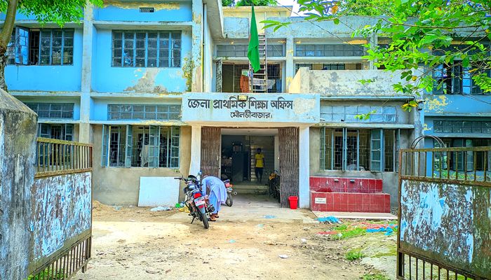 কর্মস্থলে অনুপস্থিত, ২০ মাসে ৪৮ শিক্ষক চাকরিচ্যুত