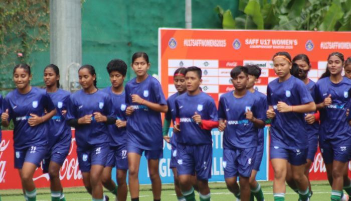 সাফ মিশনে আজ মাঠে নামছে মেয়েরা