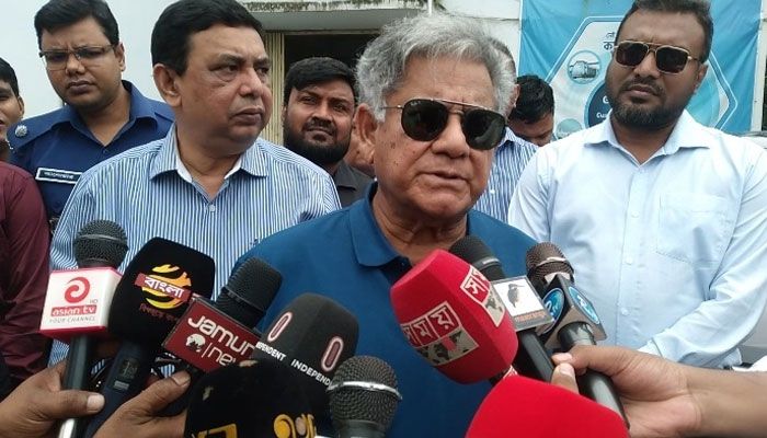 হিলি বন্দরের অব্যবস্থাপনা খতিয়ে দেখা হবে : নৌপরিবহন উপদেষ্টা