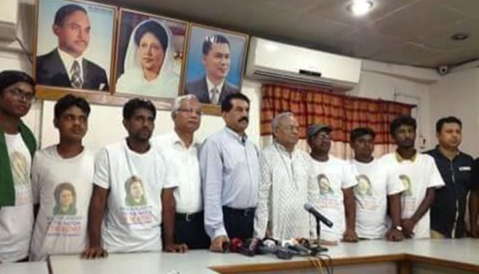সেদিন ছিল ছয় তরুণের সাহসী প্রতিবাদ