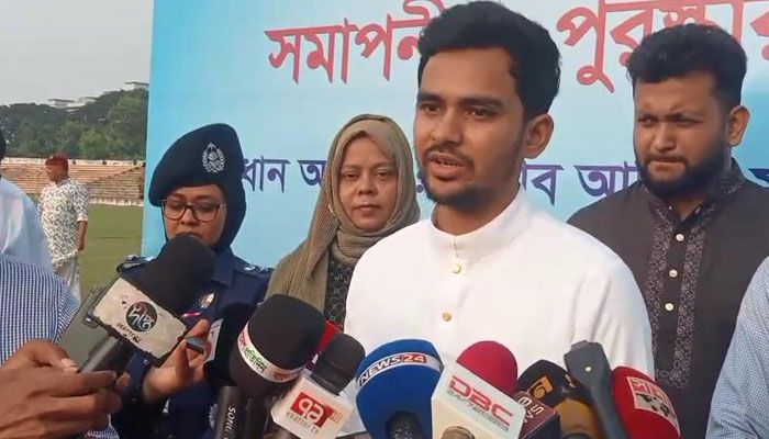 ছাত্র সংগঠনগুলোর একটি রূপরেখায় আসা উচিত ছিল : আসিফ