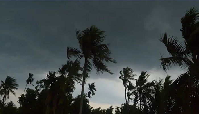 সন্ধ্যার মধ্যে ৬ অঞ্চলে ঝড়ের আভাস