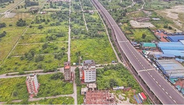 অন্ধকারে ঝিলমিল
