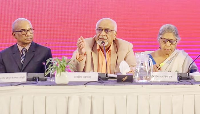 মেরুদণ্ডহীন মানুষ মানবাধিকার কমিশনে দরকার নেই: দেবপ্রিয় ভট্টাচার্য