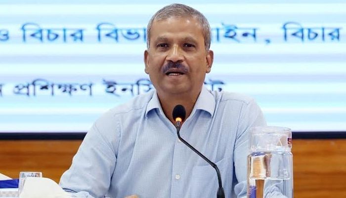 দ্রুত বিচার শেষ করতে বাড়তে পারে ট্রাইব্যুনাল: আসিফ নজরুল