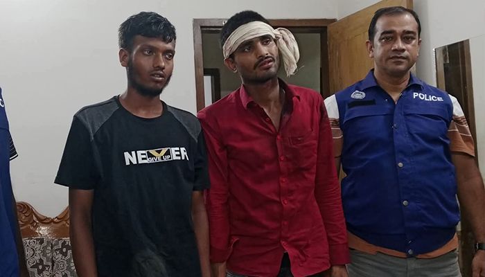 বামনায় অটোচালককে জবাই করে হত্যা, অটোসহ গ্রেপ্তার ২