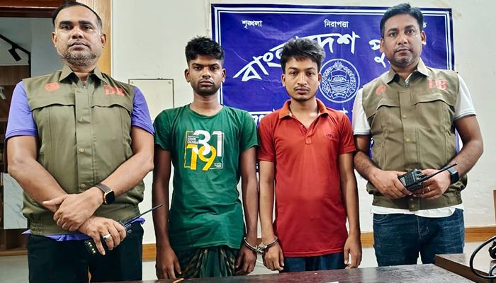 অনলাইন জুয়ার মাস্টার এজেন্টসহ গ্রেপ্তার ২