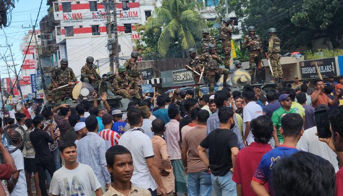 প্রতিরোধের মুখে পঞ্চম দিনও থেমে গেল বুলডোজার