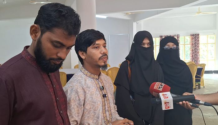 সাইবার বুলিংয়ের অভিযোগ শিবির সমর্থিত প্যানেলের দুই নারী প্রার্থীর 