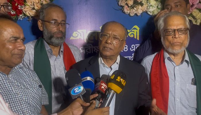সরকারের বৈধতা নিয়ে প্রশ্ন থাকলে নির্বাচনসহ সবকিছুই শঙ্কায় থাকে : আবদুল আওয়াল মিন্টু 