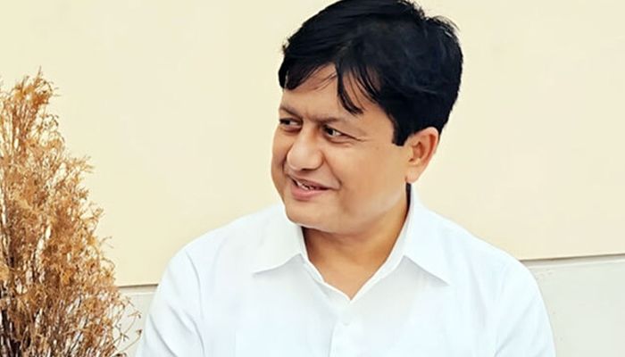 আলোচিত মতিউরকে গোপন বৈঠকের সুযোগ, ১১ পুলিশ বরখাস্ত 
