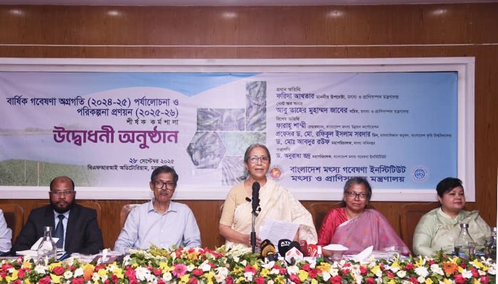 মৎস্য সম্পদ রক্ষায় সমুদ্রে অতিআহরণ নিয়ন্ত্রণে পদক্ষেপ নেবে সরকার: মৎস্য উপদেষ্টা