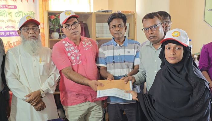 প্রবা ফটো।