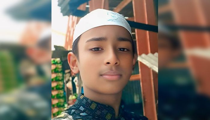 সাংবাদিকের ছেলের খোঁজ মিলছে না