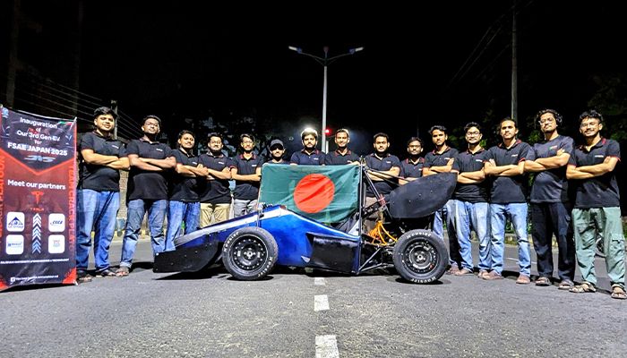 বিশ্বমঞ্চে রুয়েটের প্রতিনিধি দল