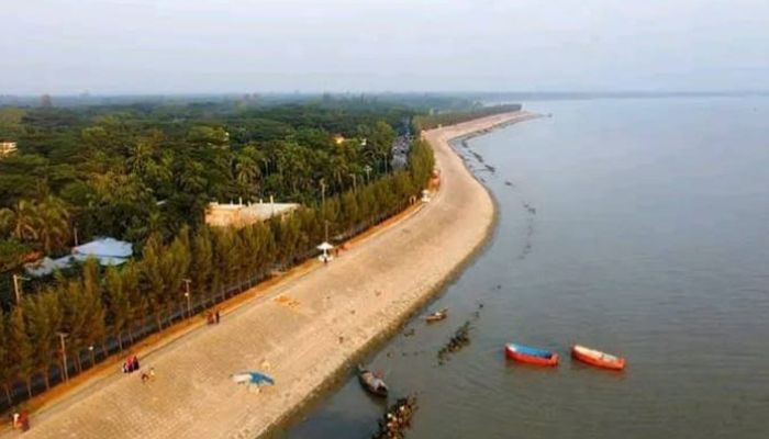 রামগতিতে বিআইডব্লিউটিএর যোগসাজশে চাঁদাবাজি