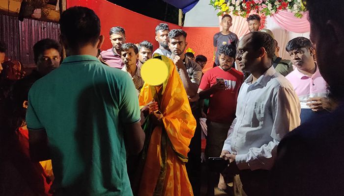 মধ্যরাতে বাল্যবিয়ে বন্ধ করলেন ইউএনও