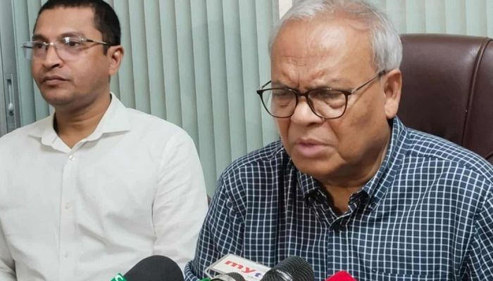 দুর্গাপূজাকে কেন্দ্র করে গভীর চক্রান্ত চলছে: রিজভী