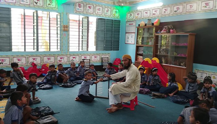 নরসিংদী জেলার শ্রেষ্ঠ গুণী শিক্ষক শাহীদ হাসান