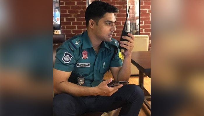 আদালতে হাজির হননি এসআই আকবর