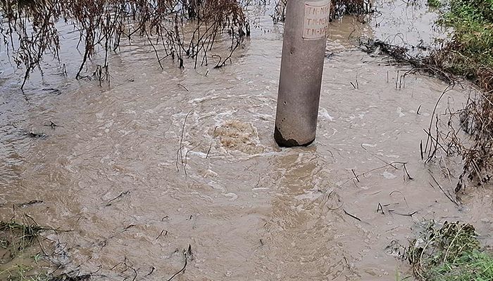 টাঙ্গাইলে গ্যাস সঞ্চালন লাইনের পাইপ ফেটে গ্যাস সরবরাহ বন্ধ