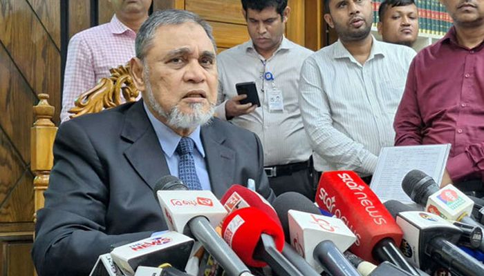ফেব্রুয়ারিতেই ভোট, ‘শাপলা’ প্রতীক বিতর্কে অনড় ইসি