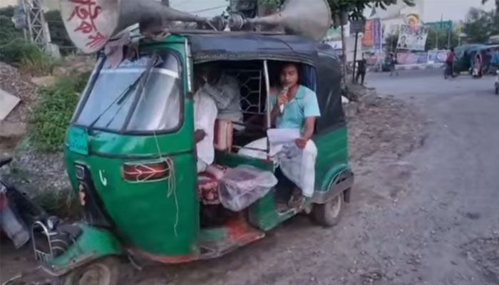 কর্ণফুলী থানা–পুলিশের পক্ষ থেকে মাইকিং করা হয়।