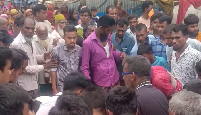 সাপের কামড়ে কৃষকের মৃত্যু 