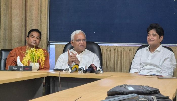 দেড় যুগ জনগণ ভোট দিতে পারেনি, নির্দিষ্ট সময়ে ভোট হবে: ডা. জাহিদ 