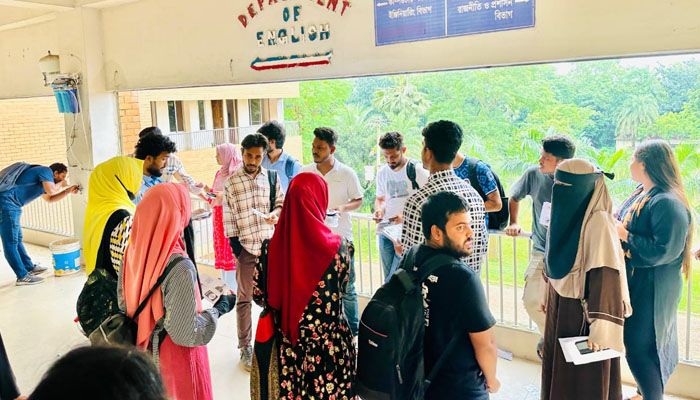 গকসু নির্বাচন: শিক্ষার্থীদের অধিকারই প্রার্থীদের ইশতেহার