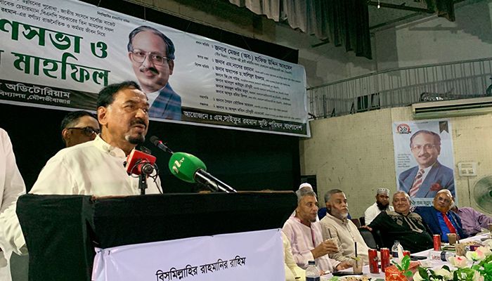 আ. লীগ পালায় না, শেখ হাসিনা পালায় না- কোথায় এখন : মেজর হাফিজ