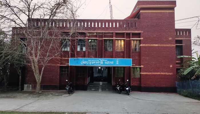 মোরেলগঞ্জে তিন সাংবাদিককে লাঞ্ছিতের ঘটনায় মামলা দায়ের 