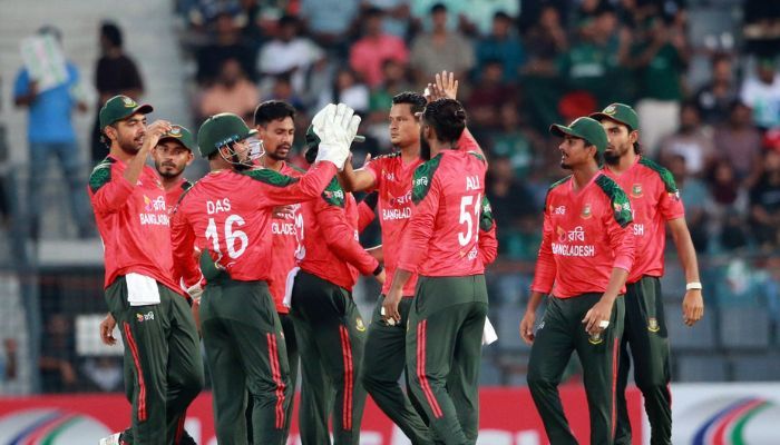 বড় জয়ে সিরিজ নিশ্চিত করল বাংলাদেশ