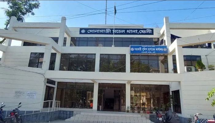 ওসিকে টাকা না দেওয়ায় ব্যবসায়ীকে লাঞ্ছিত, মামলার হুমকি