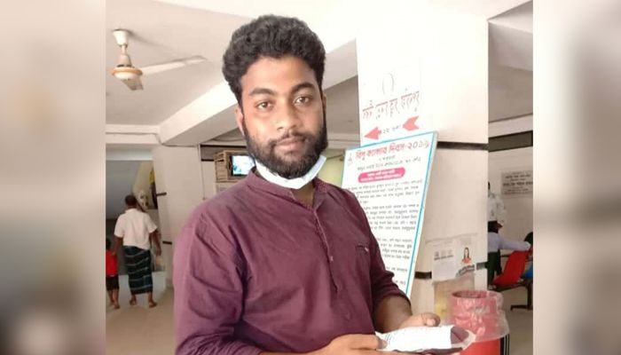 মোটরসাইকেল দুর্ঘটনায় প্রাণ হারালেন ছাত্রফ্রন্ট নেতা আরাফাত