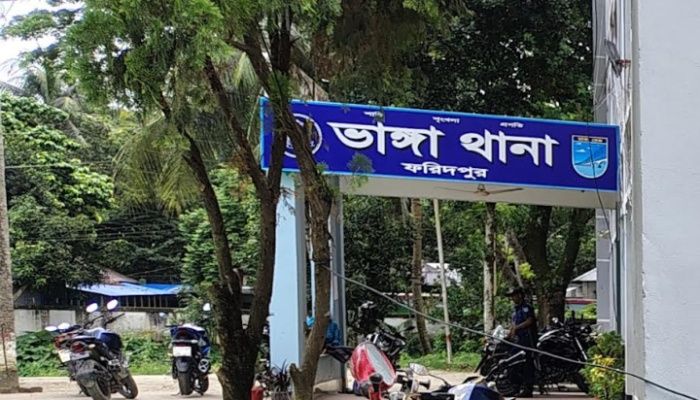 ভাঙ্গায় বিষাক্ত সাপের কামড়ে কিশোরের মৃত্যু