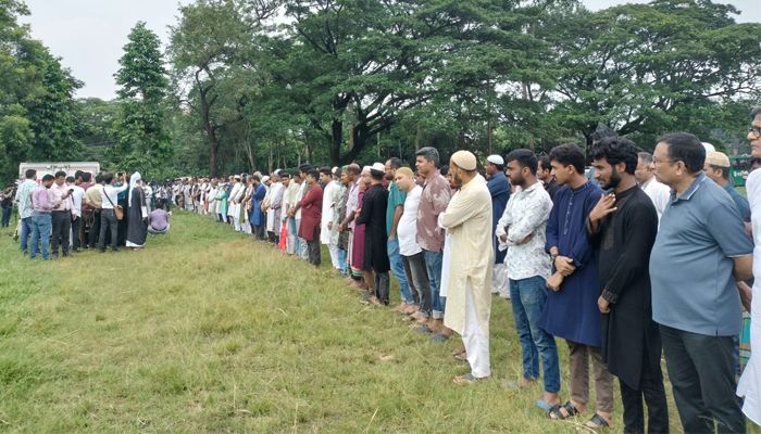 জাবিতে শিক্ষিকার জানাযা অনুষ্ঠিত 