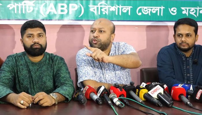 ডাকসু নির্বাচনকে বুঝতে পারছে না বিএনপিসহ বামবলয়ের লোকেরা: ব্যারিস্টার ফুয়াদ