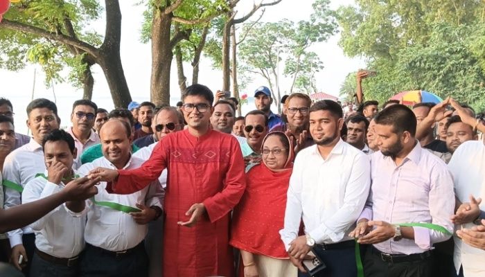 ঈশ্বরদী পদ্মার তীরে নতুন পর্যটনকেন্দ্র ‘সাঝের মায়া’  উদ্বোধন