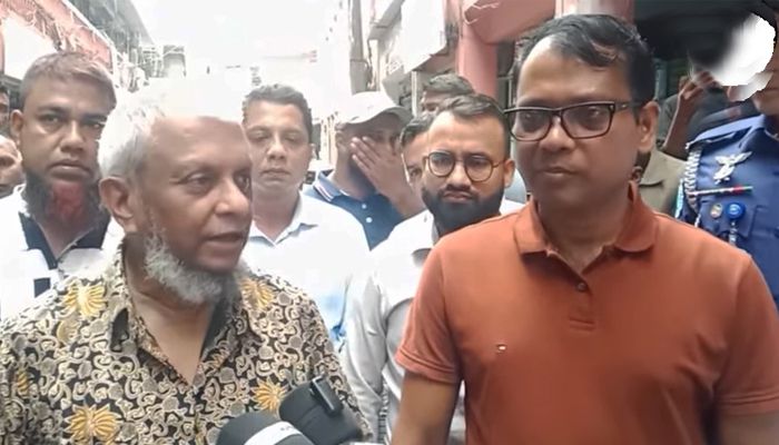 সিলেটে ফুটপাত দখলমুক্ত করতে অভিযান
