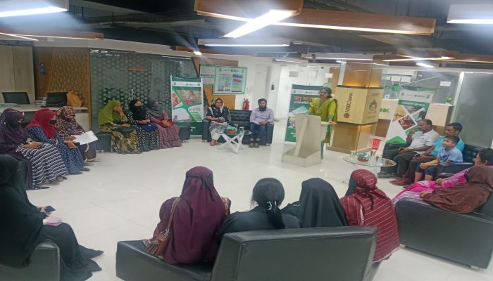 ব্যাংকিং যাত্রায় ৫০ নারী উদ্যোক্তা 