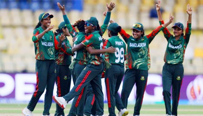 পাকিস্তানকে হারিয়ে বিশ্বকাপ অভিযানে দুর্দান্ত সূচনা বাংলাদেশের