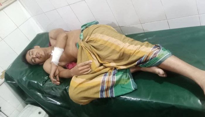 বৈষম্যবিরোধী ছাত্র আন্দোলনে নিহত সাইফুলের ভাইয়ের ওপর হামলা