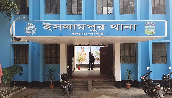 জামালপুরে প্রধান শিক্ষকের বিরুদ্ধে ধর্ষণের অভিযোগ 