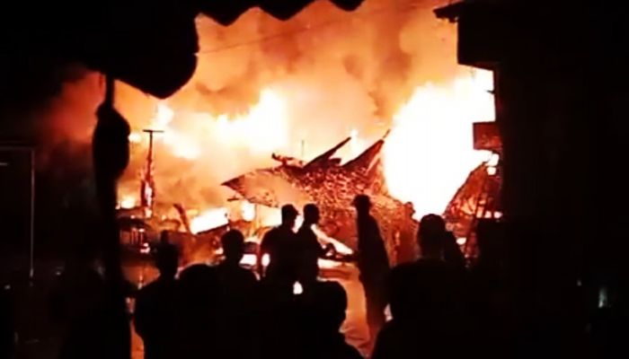 দুর্গম থানচিতে ফের আগুন, পুড়ল ১১ দোকান