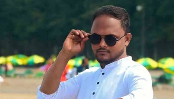 গাঁজা সেবনের ভিডিও ভাইরালের পর ছাত্রদল নেতা বহিস্কার 