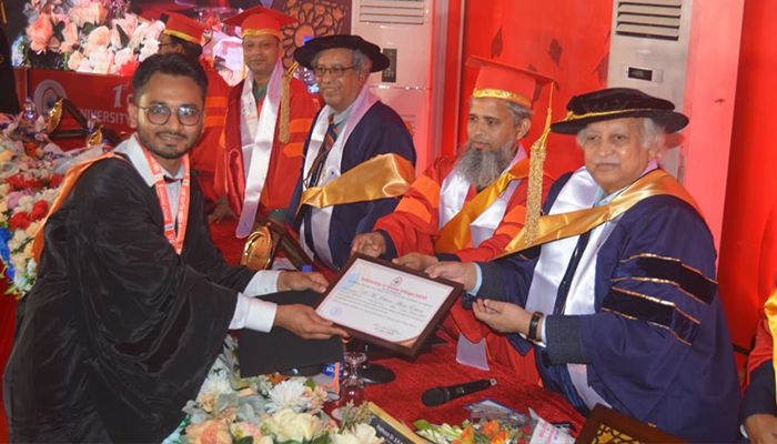 দেশ-জাতি তরুণদের দিকে তাকিয়ে আছে : ড. এসএমএ ফায়েজ