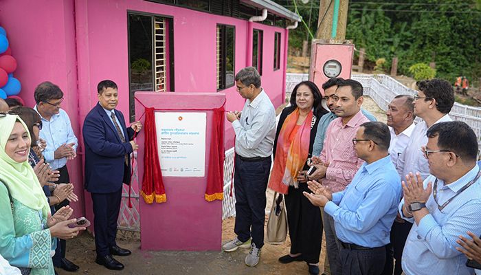 কক্সবাজারে প্রথম প্লাস্টিক রিসাইক্লিং কারখানার যাত্রা শুরু