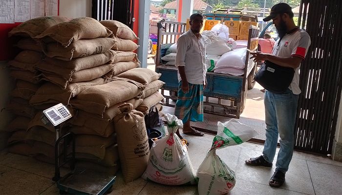 তদারকির অভাবে টিসিবির কার্যক্রম ভেস্তে যেতে বসেছে